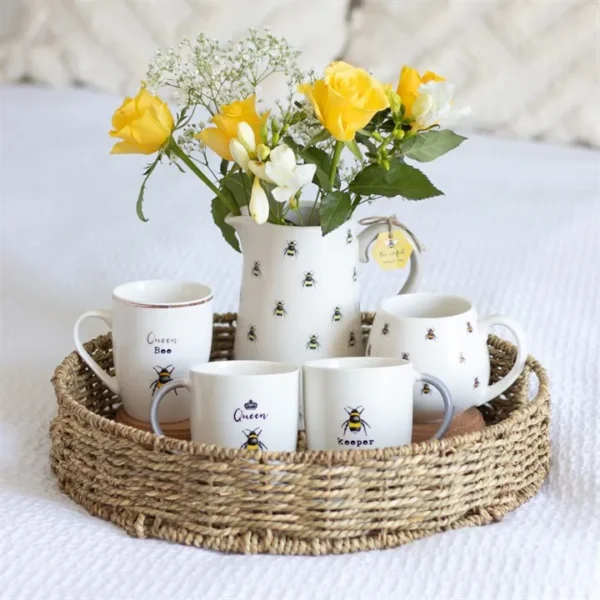 S03721743_14 Queen Bee and Bee Keeper Mug Set