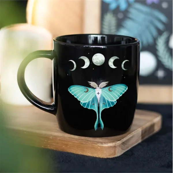 S03723371_14.webp Luna Moth Mug