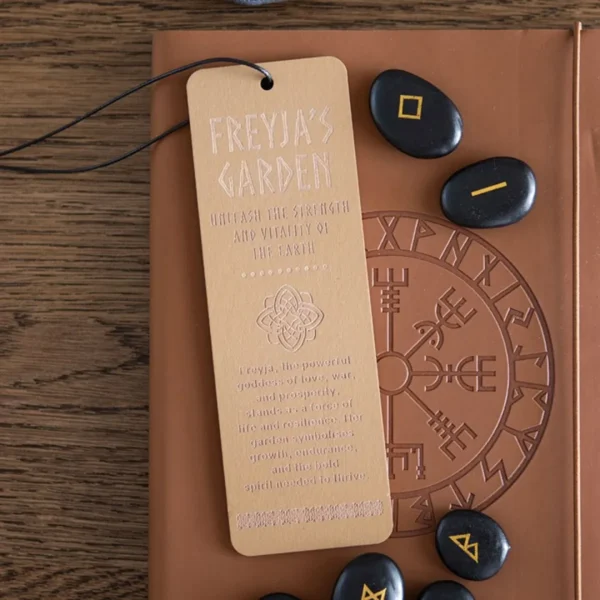 main-105.webp Freyja's Garden Wooden Bookmark