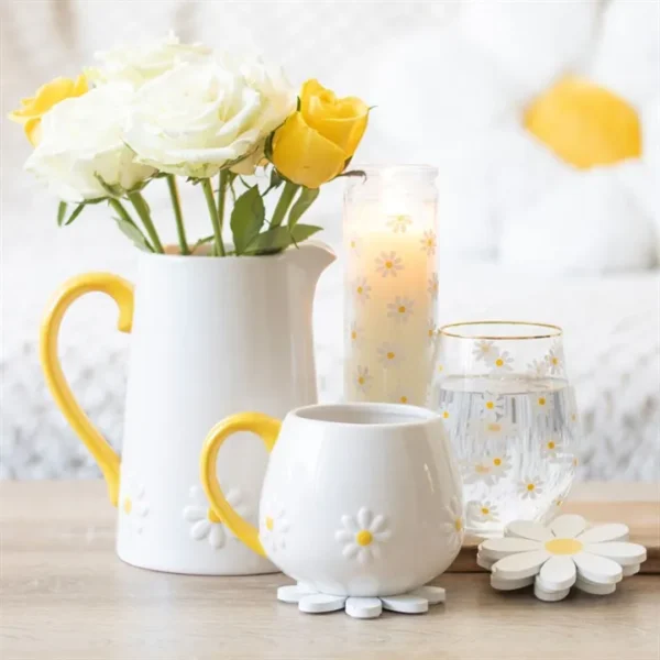 Set of 4 Daisy Shaped Coasters 5 Set of 4 Daisy Shaped Coasters