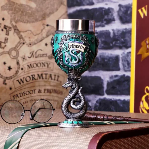 b5609t1-7.webp Harry Potter Slytherin Collectible Goblet 19.5cm