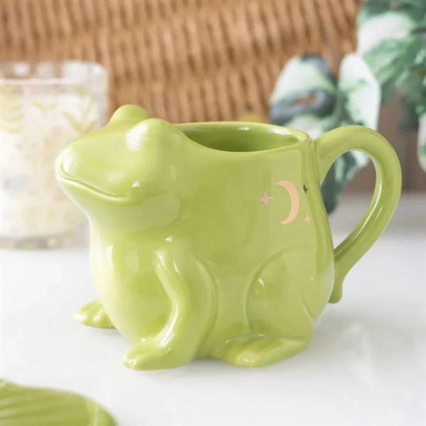 Luna The Frog Shaped Mug 1 Luna The Frog shaped mug