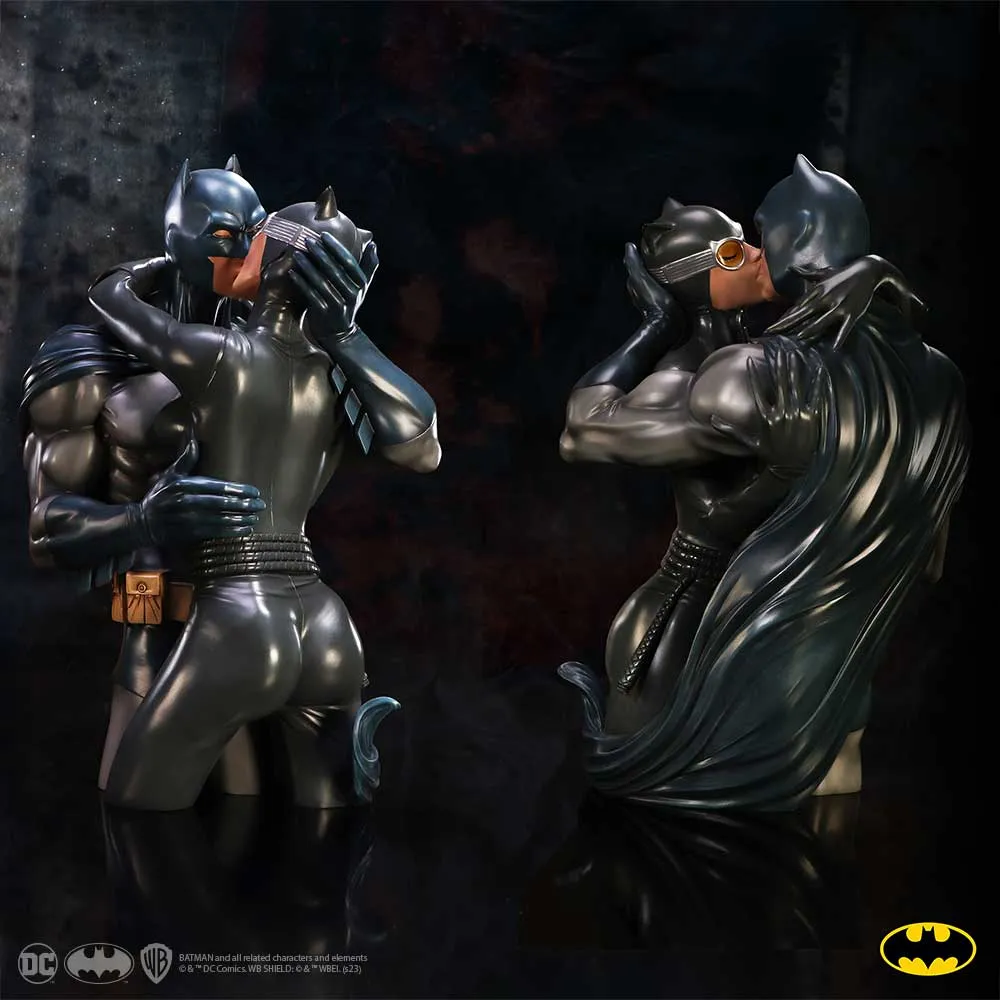 Licensed Gifts for Adults That Feel Personal 2 Licensed gifts - Batman and Catwoman