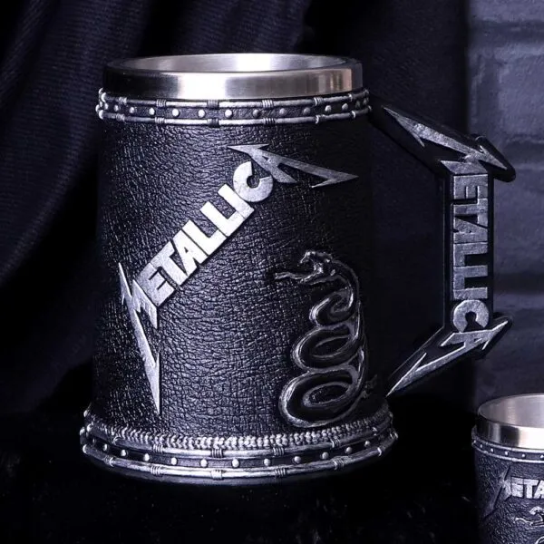 b5220r0-7.webp Metallica - The Black Album Tankard