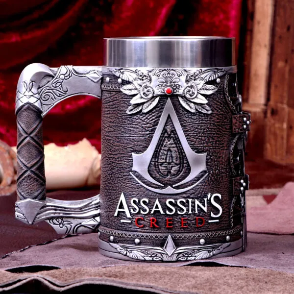 b5347s0-7.webp Assassin's Creed Tankard of the Brotherhood 15.5cm
