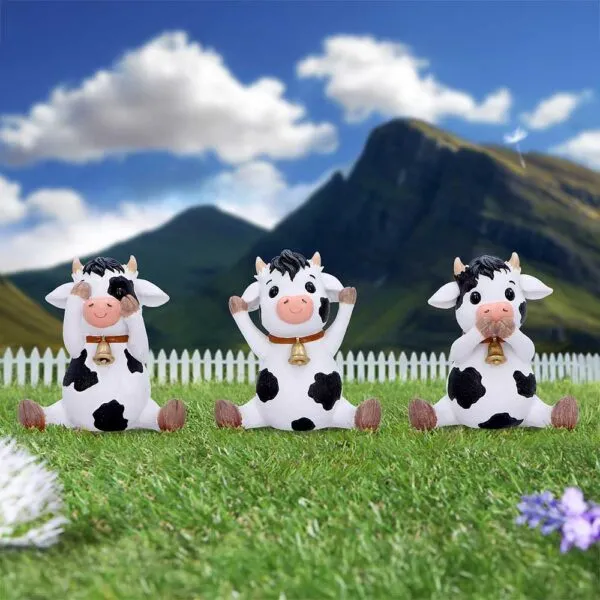 b7031m25-7.webp Three Wise Cows 9cm