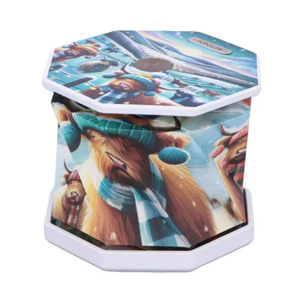 Winter Highland Cows Foldable Lamp 21cm