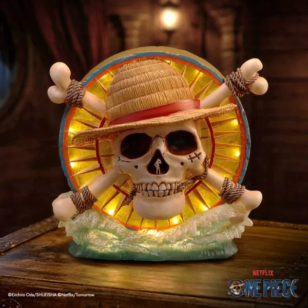 b7528b26-7.webp One Piece Jolly Roger LED Lamp