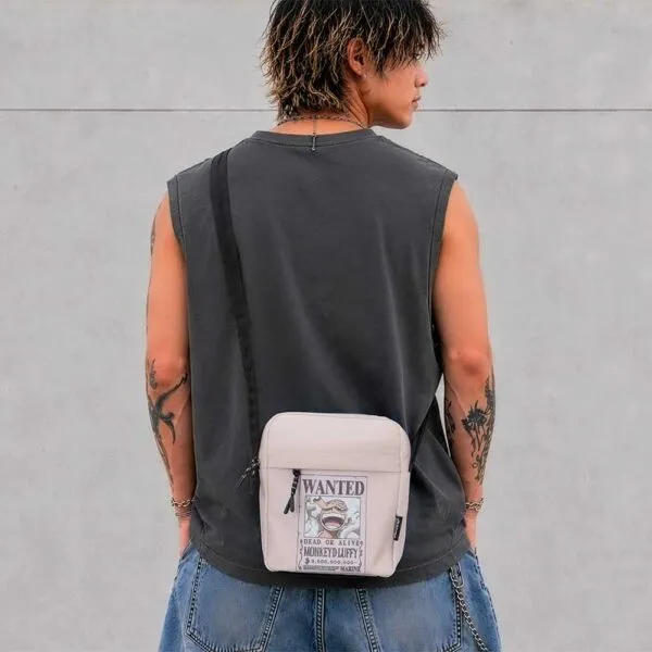 One Piece Luffy Wanted Poster Crossbody Bag 22.8cm