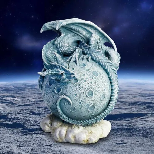 The Lunarian