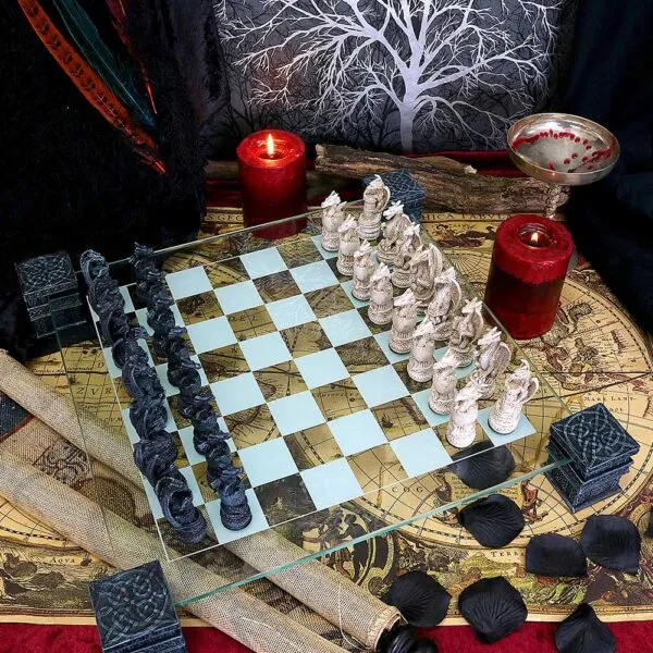 Dragon Chess Set 43 cm