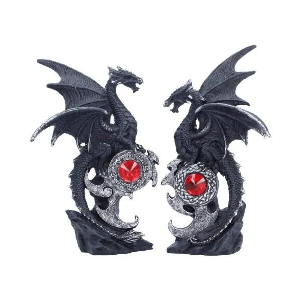 s7450a26.webp Midnight Protectors (Set of 2) 15cm