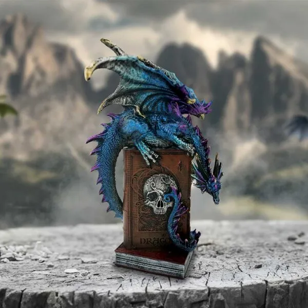 u6700a24-7.webp A Tale of Dragons 22cm